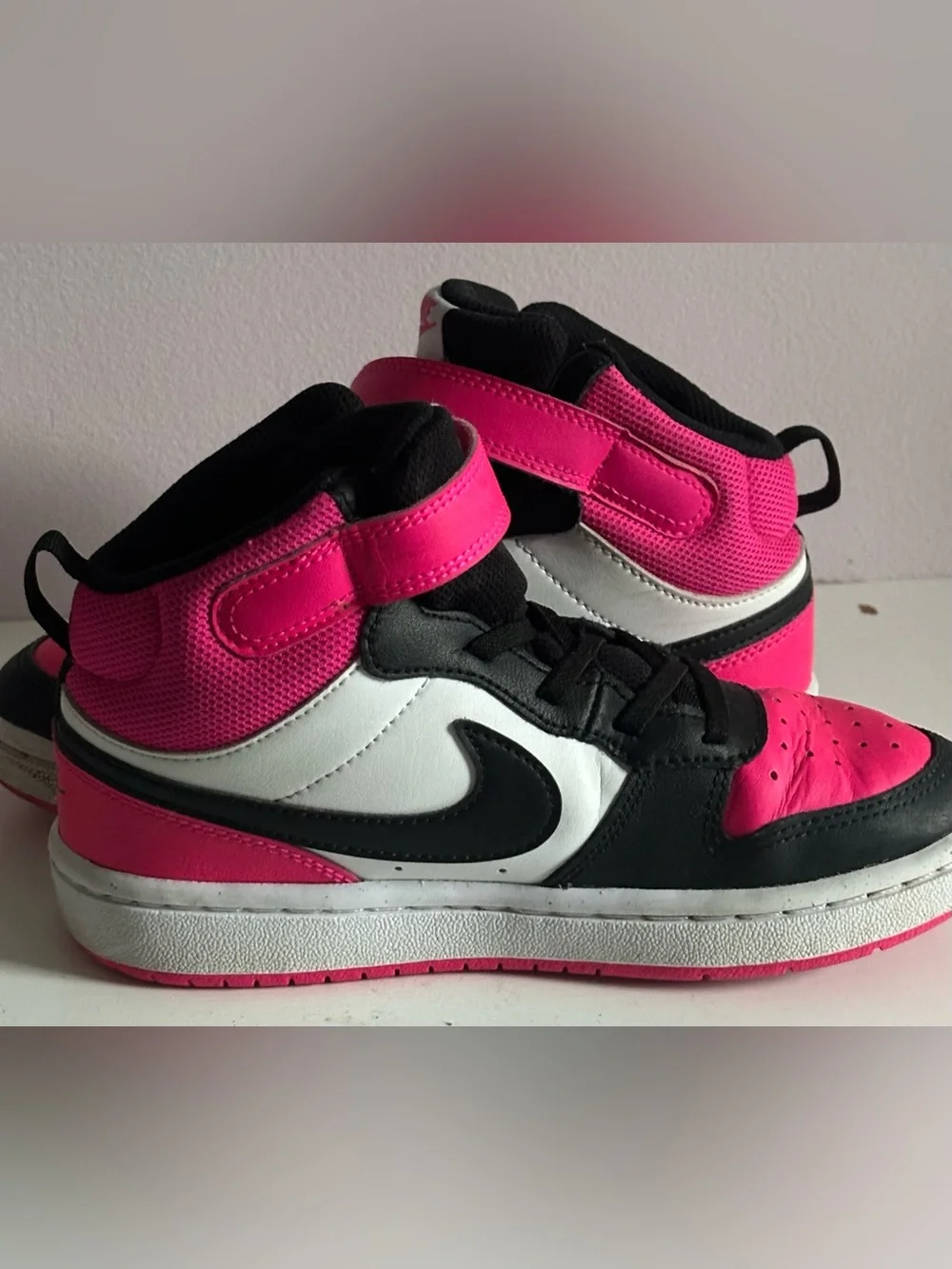 NIKE ALL DAY PLAY kids Mid-Top Sneakers iPink, Black & White Velcro Strap SZ 2Y
